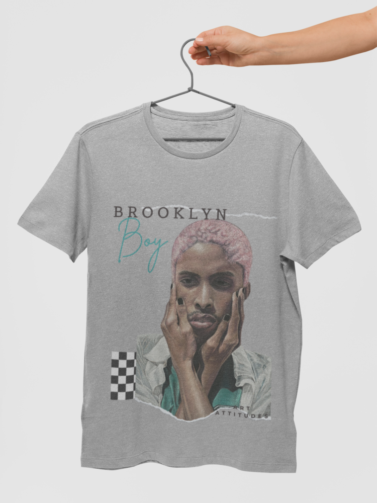 Grey t-shirt with an image of a man holdig his hands on his face and the tekst Brooklyn Boy